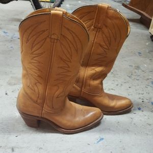 Vintage Double H cowboy boots, pointed toe
